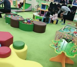 -莫莉幻想(银盆岭万达广场店)