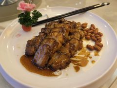 -东豪园林海鲜酒家(南港路辅路店)