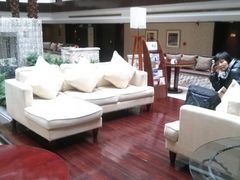 -嘉瑞酒店有限公司