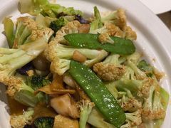 -严记小天府酸菜鱼(西四路店)