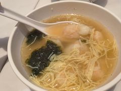 虾肉小馄炖-宁波汤团店(外滩店)