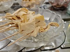 -百品聚旋转火锅(万德庄店)