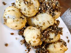 黄金流沙汤团-又见小河浜·盐帮川菜(松江商业广场店)