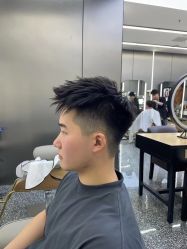 -藤野造型烫发染发