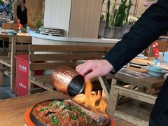 招牌田园火焰牛肋骨-蜜桃餐厅·伴山(湖滨商业街店)