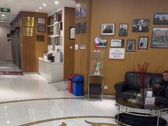 -雅悦齿科(顾村公园店)