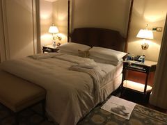 -广州富力丽思卡尔顿酒店