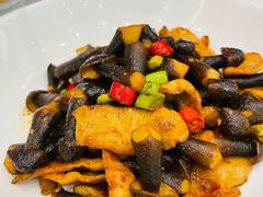 鸡枞菌小炒肉-百盛·鼎膳(中海财富中心)
