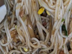 -罗家杏传统特色海南粉(人民西路总店)