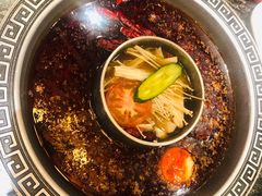 -晓宇重庆火锅(大唐不夜城店)