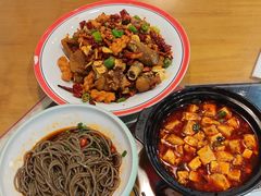 -易老妈蹄花.特色川菜(人民公园总店)