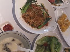 -粤财皇冠假日酒店·彩华轩中餐厅