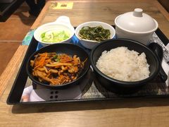 -老娘舅中式快餐(美好广场店)