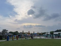 -季高兔窝窝亲子园(上海薰衣草公园店)