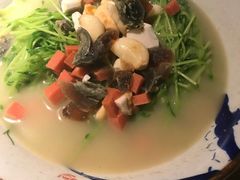 -洞庭土菜小炒馆(易发广场店)