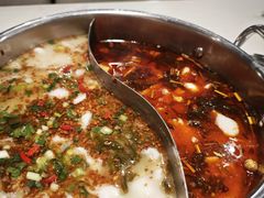 -德林酸菜鱼火锅(南丹店)