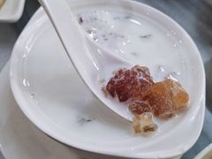 -黄师奶甜品店