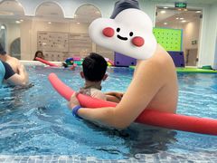-龙格亲子游泳·水育早教运动中心(龙湾天街店)