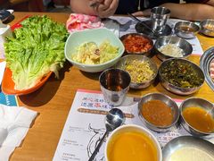 -老炉家木炭烤肉(长江国际店)