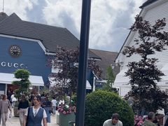 -伦敦比斯特购物村