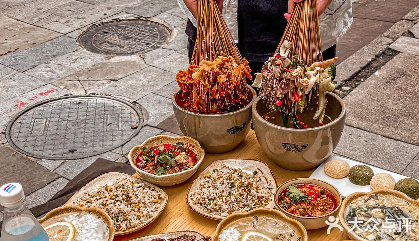 藏在春熙路居民楼下的钵钵鸡🔥人均30巨好吃