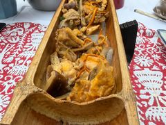 -刘姐啤酒鱼民族演艺餐厅(西街总店)