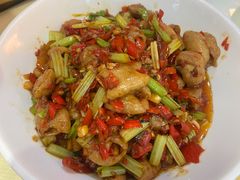 酸菜爆炒肥肠-笨罗卜浏阳菜馆(龙华鹏润达店)