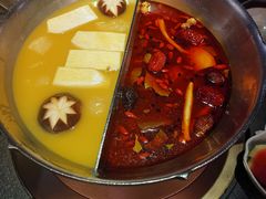 -湊湊火锅·茶憩(新中关购物中心店)