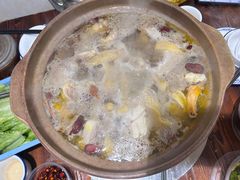 -威邵鸡煲(西华路总店)