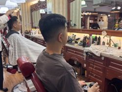 -BarberKiNG男士理发馆Barbershop