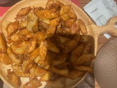 -耶里夏丽·丝路国际新疆菜·清真食品(徐汇南丹东路臻选店)