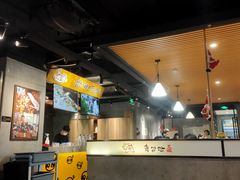 -肥肥虾庄·金牌油焖大虾(杨园滨江时代walk店)