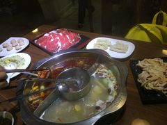 -重庆德庄火锅(体育中心店)