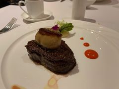 菲力牛排配香煎鹅肝-王品牛排(佛山南海万科广场店)