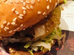 -The Habit Burger Grill 哈比特汉堡(复兴soho店)