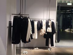 -URBAN REVIVO(深圳华润万象天地店)