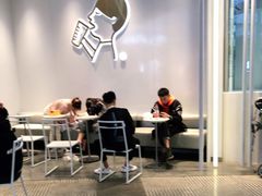大堂-喜茶(贵阳国贸逸天城店)
