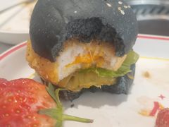 -龍歌自助小火锅(芝罘万达店)