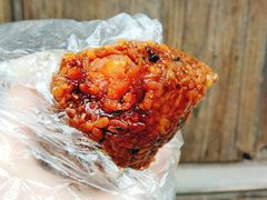 蛋黄肉粽-陈妈妈的店-下沙灌汤烧卖(新场大街店)