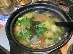 朝鲜大酱汤-金会长自助海鲜·烤肉(人民广场店)