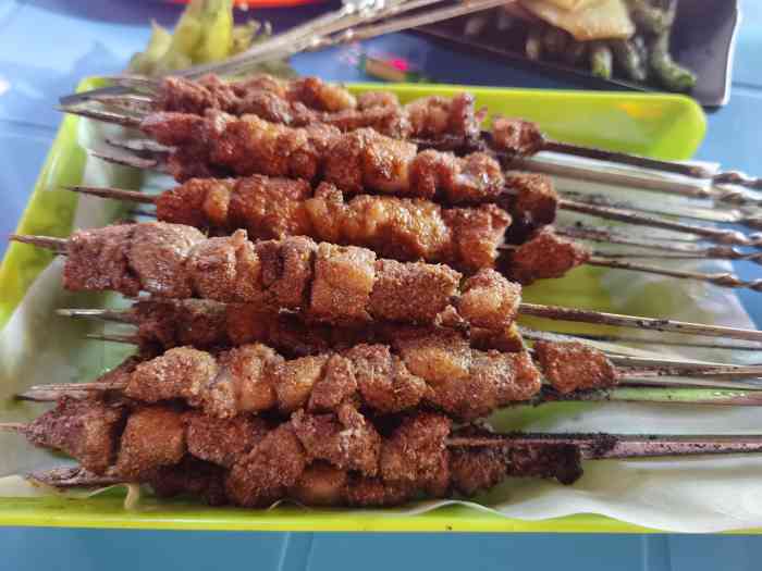 郭永平吊炉纯羊肉串-"虽然吃烧烤有害健康,可烧烤加啤酒毕竟还是.