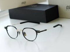 -目艮眼镜SHOWROOM(品牌集合店)