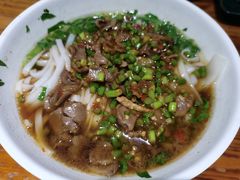酸辣鸡杂粉-肆姐面粉馆(坡子街店)