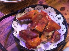 -胡桃里音乐餐厅(陶溪川店)(川湘赣菜·世界百大酒庄直供红酒·音乐表演)