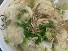 三鲜馄饨-毛华美食(清扬路店)