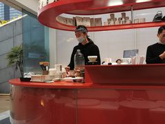 -UNI UNI(环亚凯瑟琳店)