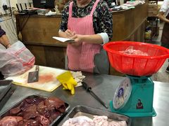 -标记美食新鲜猪杂(兴南大道店)
