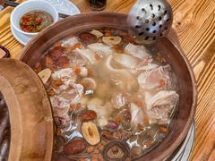 -广味炭炉鸡煲(宝业路分店)
