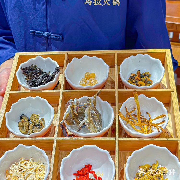 乌拉满族火锅这也太适合冬天来吃了吧🐣