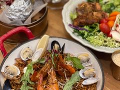 -秘密旅行Bonjour(黑金冠 江南西店)